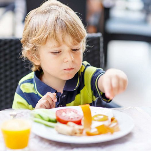 Toddler at restaurant